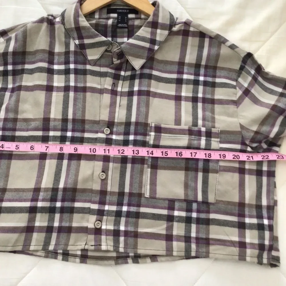 2/40$ FLANNEL plaid checkers Forever 21 oversize Crop blouse plaid beige neutral - Picture 5 of 9